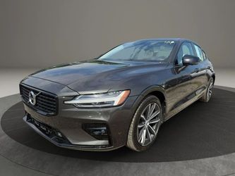 2022 Volvo S60