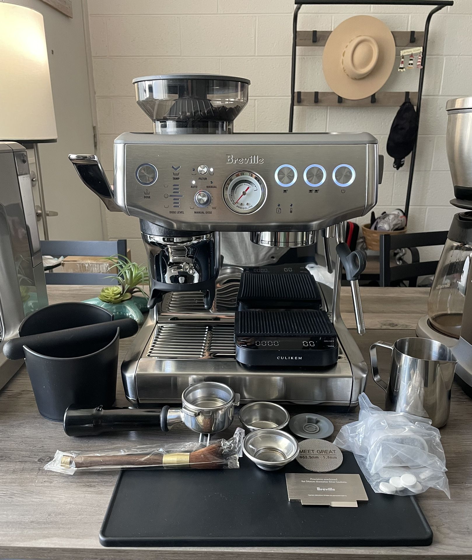 Breville Barista Express Impress - Breville Espresso Machine - BES876