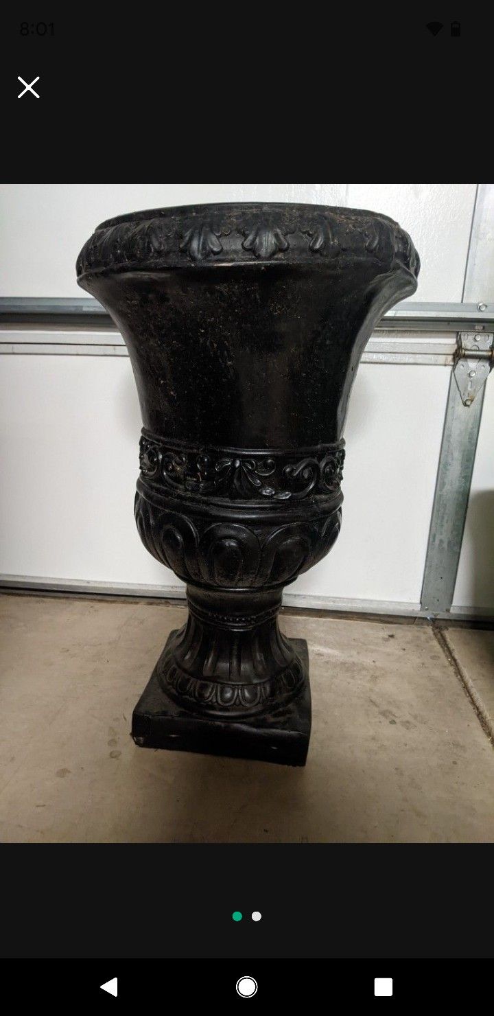 Halloween Large Pedestal Planter