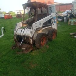 2001 753 Bobcat Skid Steer
