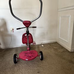 Radio Flyer Rider Trike - Red