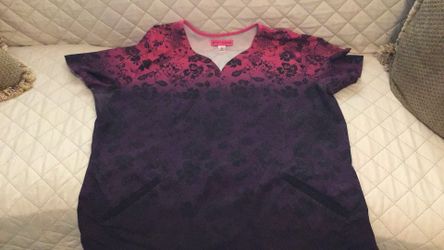 Scrub Tops XL. $5 each