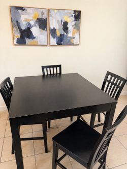 Black Dining table set with 4 chairs $175 or best offer