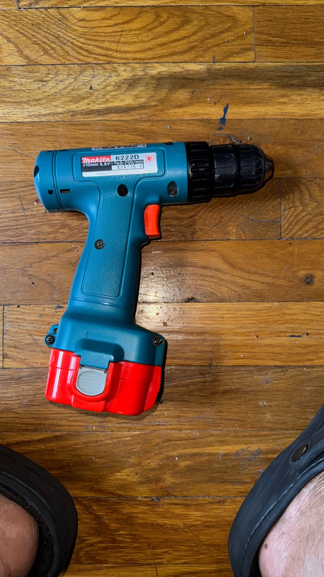 Makita 6222D Cordless Drill 9.6 Volt Tool Only 3/8" Chuck With Battery