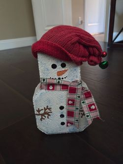 Snowman painted brick