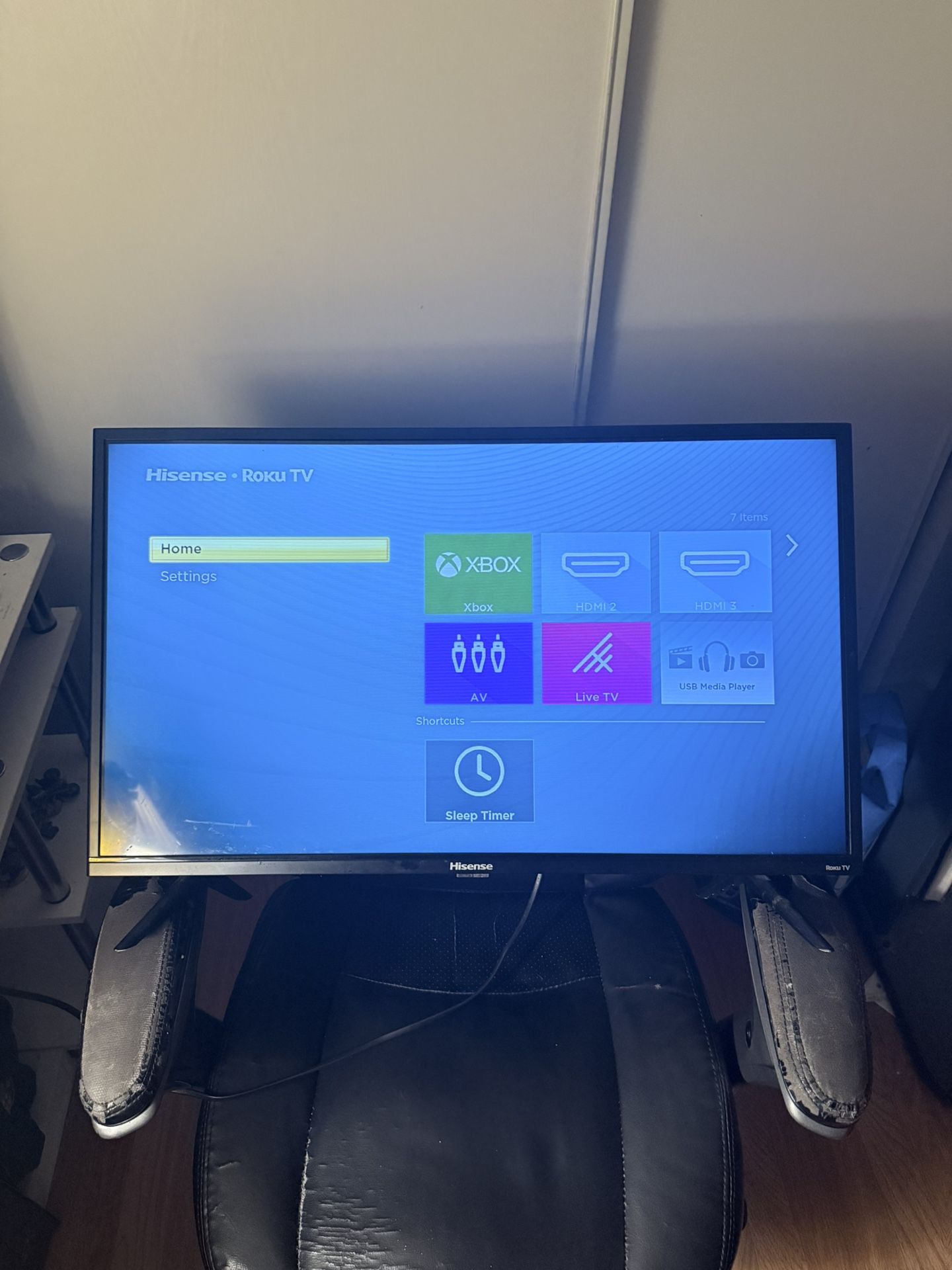 Roku Hisense Tv 24in