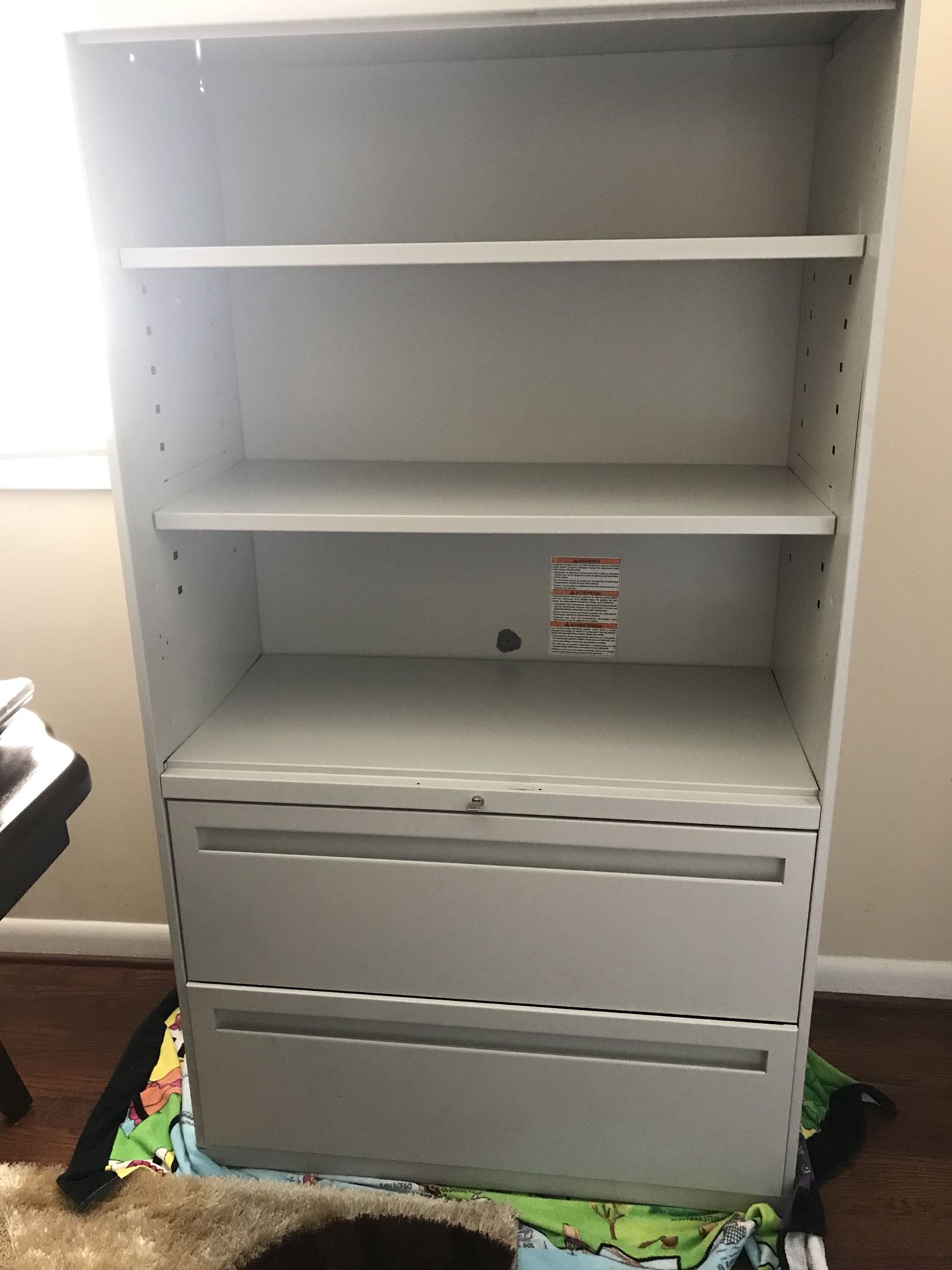 File cabinet with lock