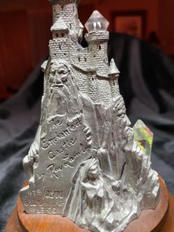 THE ENCHANTED CASTLE BY RAY LAMB 1986