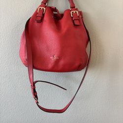 Dana Point: Kate Spade Cross Body Bucket Bag