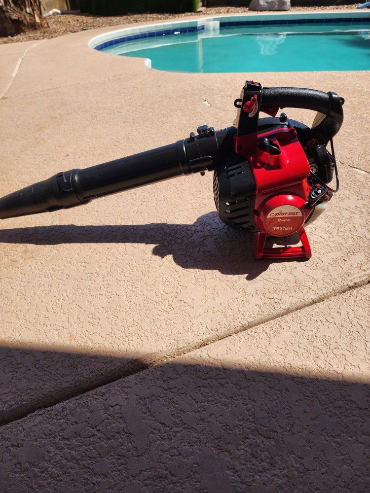 Troy-Bilt Leaf Blower