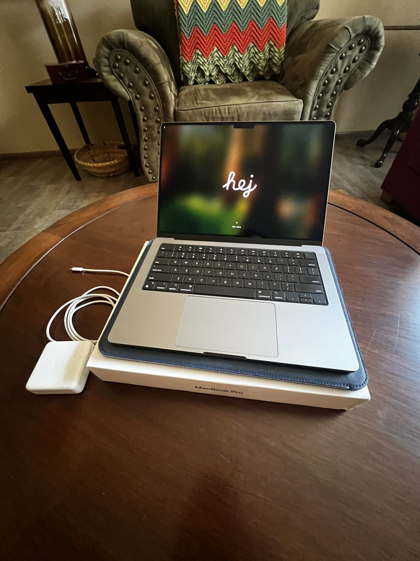 MacBook Pro M1 Pro 14” 16/512