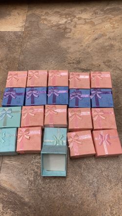 20 new ring gift boxes $5