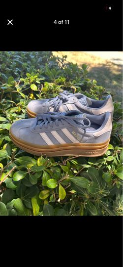 Suede adidas Gazelle Bold sneakers
