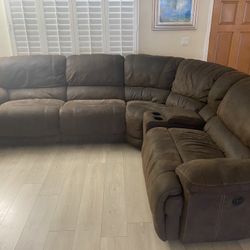 Sectional Sofa W/ Electric Recliners