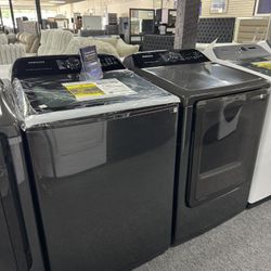 Samsung Washer & Dryer. 🚚WE DELIVER🚚
