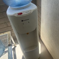 Water Dispenser 