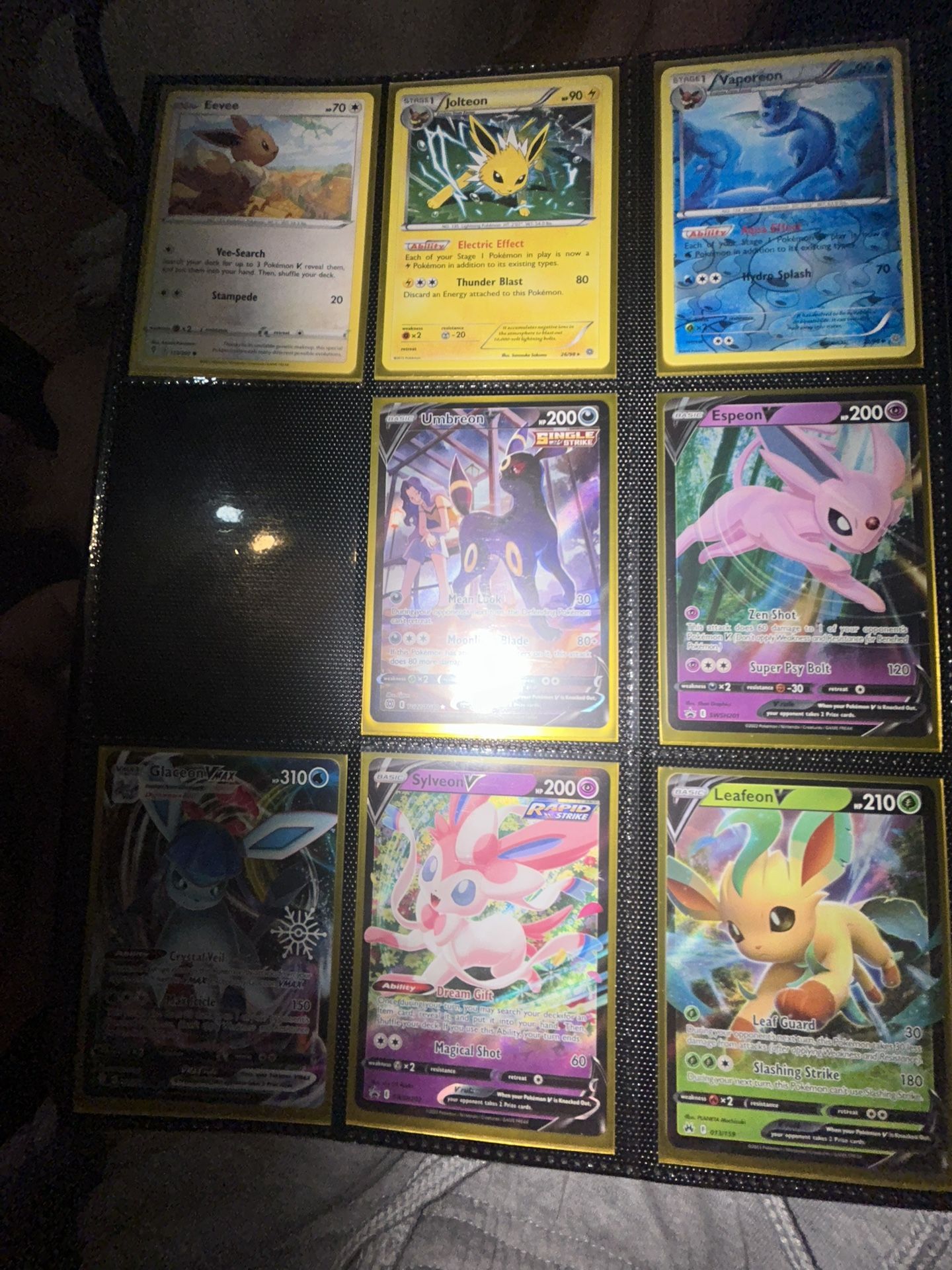 300+ Collectible Pokémon Cards