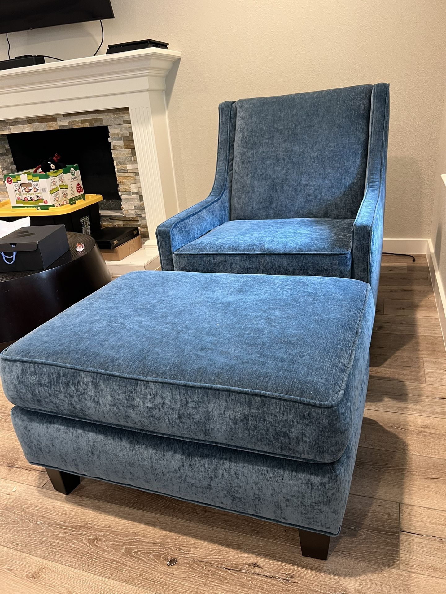 One Seat Couch With Ottoman