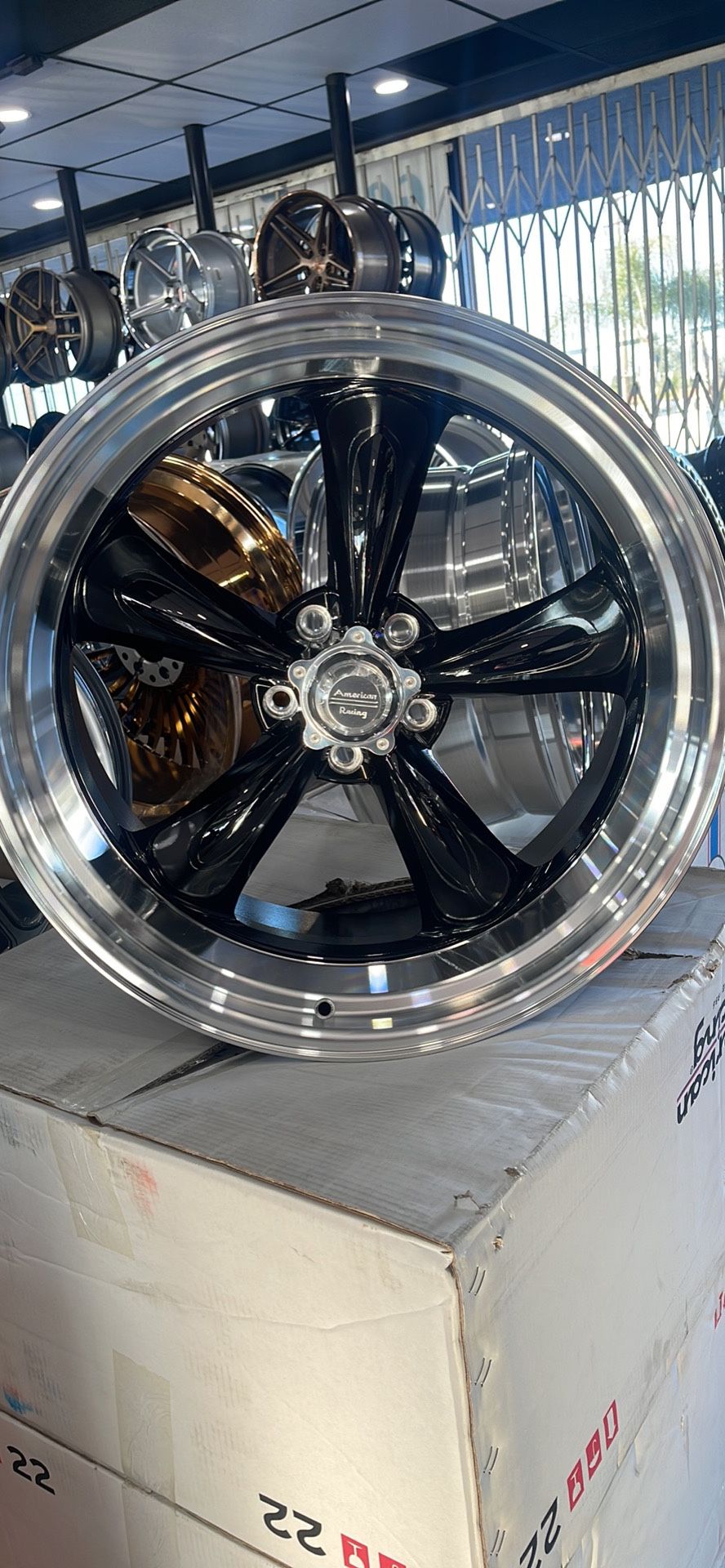 American Racing Vn315 Staggered 22x9 22x11 for Obs or C10 Chevy 5x5
