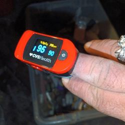 Oxygen Tester Heart Rate And High Blood Pressure Brand New Never Been Used I'm Asking $25