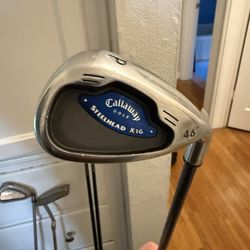 Callaway X-16 Pitching Wedge - Graphite Shaft / Reg Flex