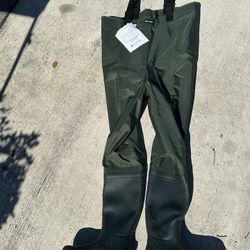 Frogg Toggs Size 9 Waders