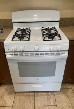 GE white gas range