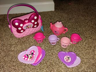 Minnie Mouse tea set with electronic tea kettle and phone.