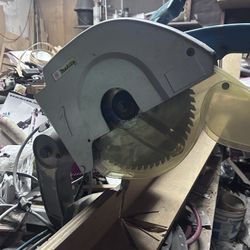Electric Miter Saw 