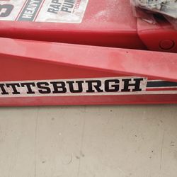 PITTSBURGH 3 Ton Floor Jack with RAPID PUMP