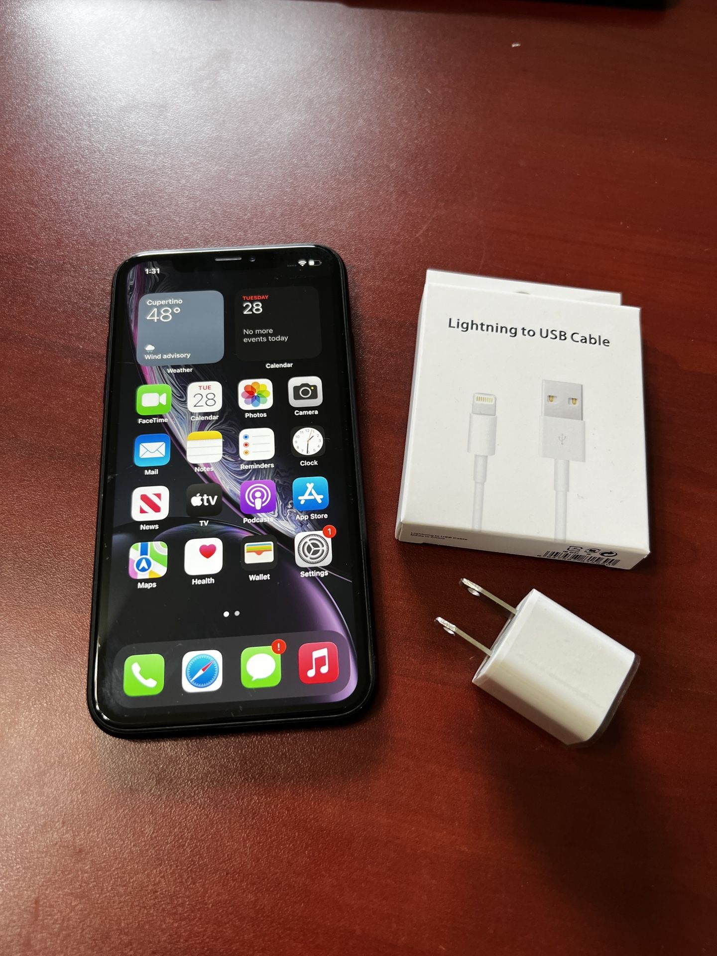 Unlocked Apple iPhone XR 64GB Black AT&T T-Mobile Metro PCs Cricket Verizon Straight Talk Cell Phone