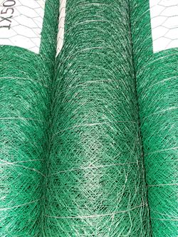 50 meters Green PVC/vinyl-coated hexagonal wire mesh (chicken wire)/ Alambre de Gallinero y plantas 50 metros