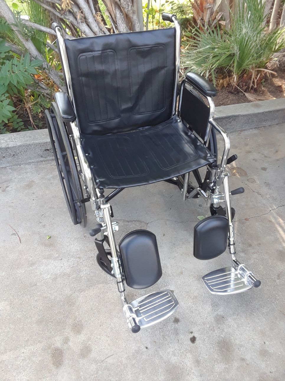 20inch Medline wheelchair