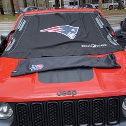 NFL New England Patriots Frost Guard Windshield Cover With Storage Bag 50” W 38” H And Side Mirror Pockets 10” X 10” New Unused