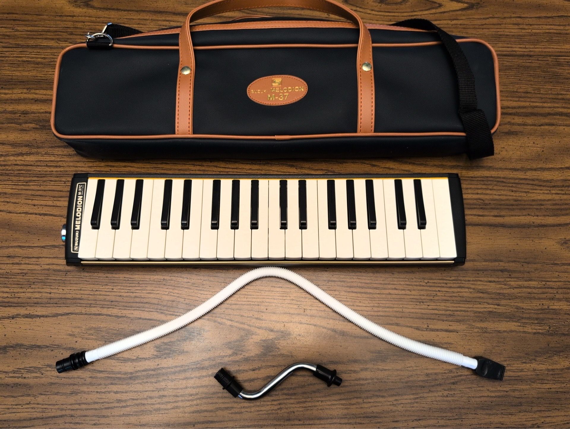 Suzuki Melodica M37-C