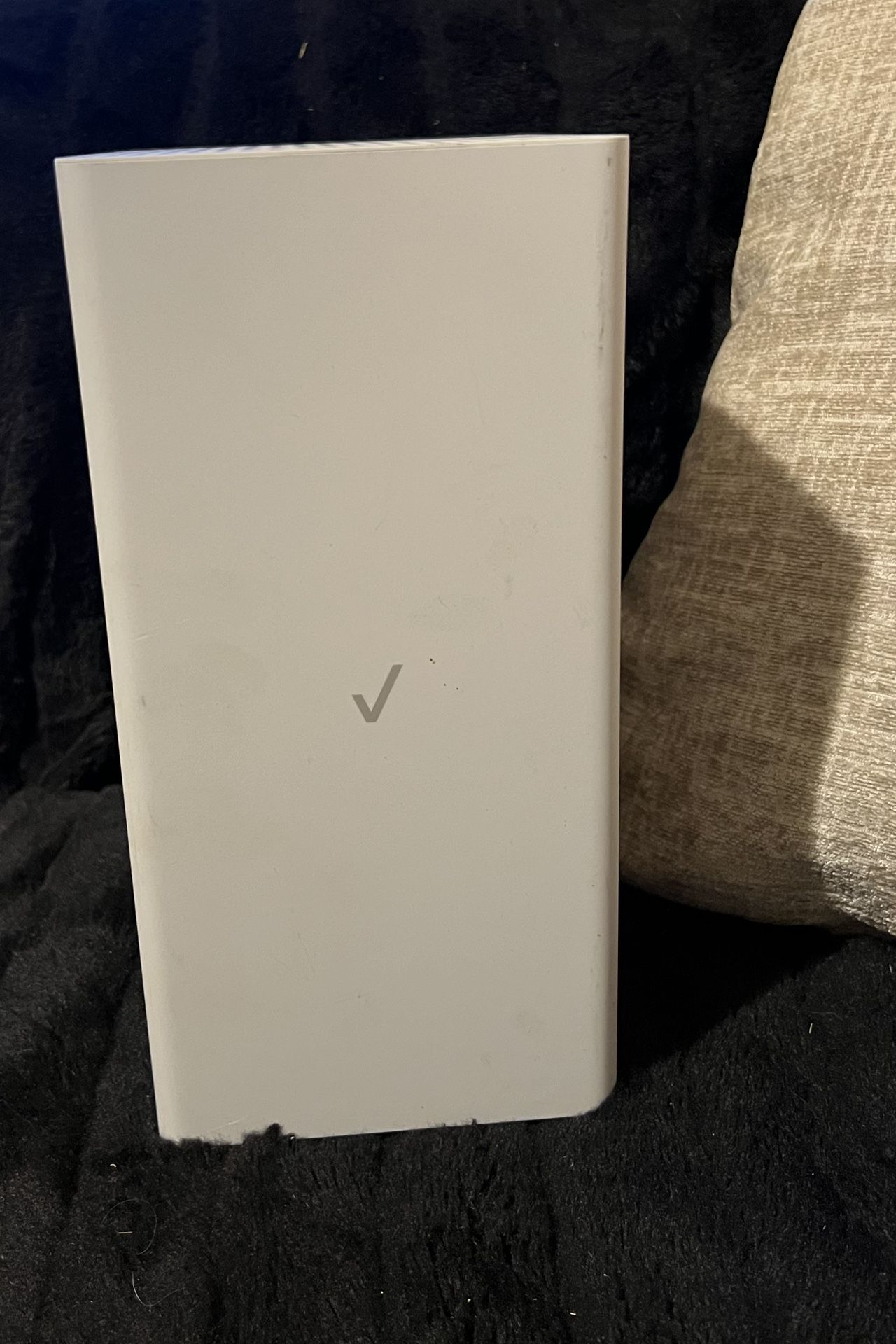 2 Verizon Routers. Best Offer Takes It