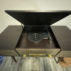 Vintage Style Record Player