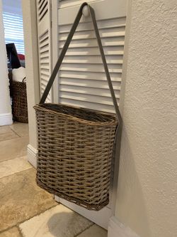 Hanging Basket Excellent Cond 