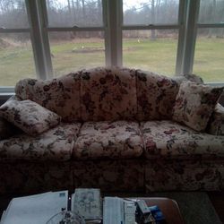 Floral Design Couch & LoveSeat
