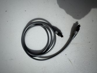  Top-Seller Livewire Elite Optical Data Cable Toslink 5 ft. Black