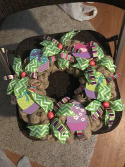 12” Easter Burlap Wreath