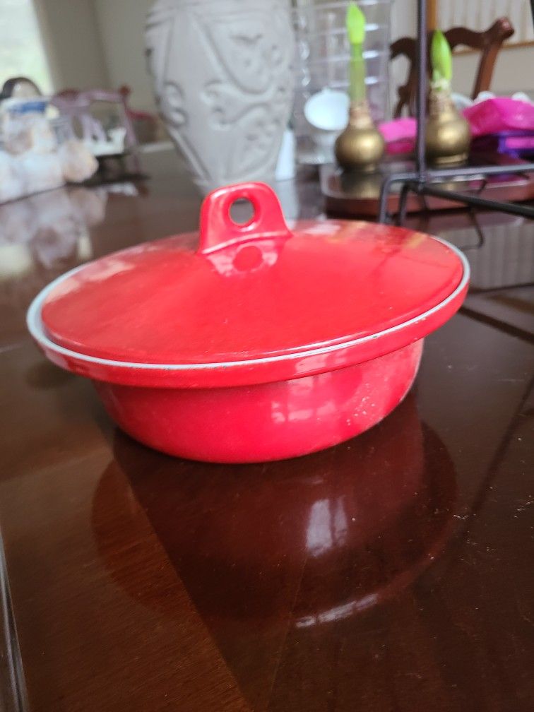 Red Oven Ware Enameled Cast Iron Dutch Oven Voss Denmark danish holland