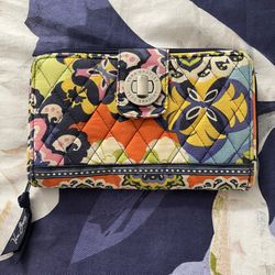 Vera Bradley Turnlock Wallet