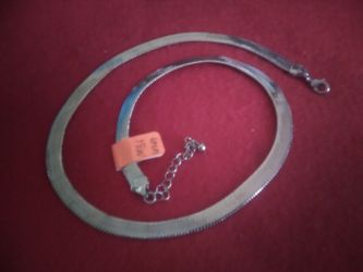 Herringbone Chain