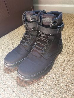 Mens size 8 doc martens