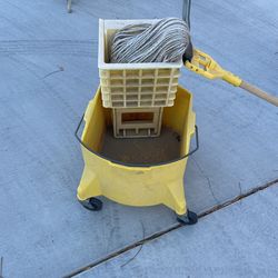 Water Bucket