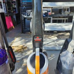 Dyson Vaccume $40, Bissel Vaccume $30