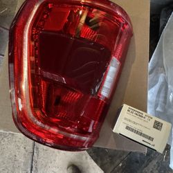 2021 Left F150 Tail lamp With Sensor 