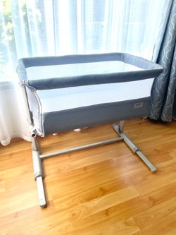 Baby bassinet bedside sleeper