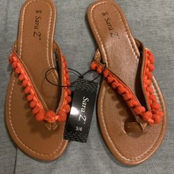 Size 5/6 Womens Orange Popped Flats